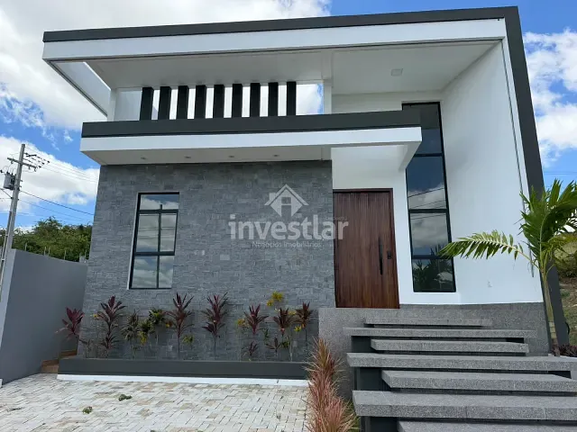 Casa 4 quartos e 2 banheiros, à venda, no bairro Vila Cabral em Campina Grande