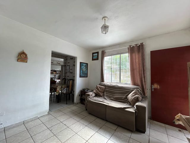 Casa com 388m² 4 quartos e 3 banheiros, à venda, no bairro Obelisco em Pelotas
