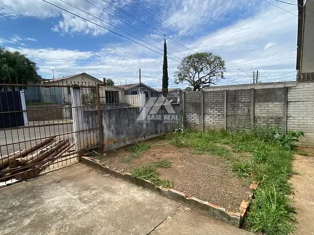 Casa 2 quartos e 1 banheiro, para alugar, no bairro São Cristóvão em Guarapuava