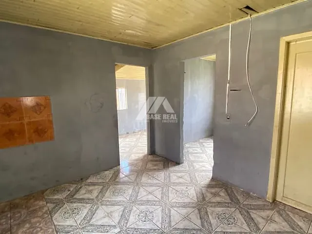 Casa 2 quartos e 1 banheiro, para alugar, no bairro São Cristóvão em Guarapuava