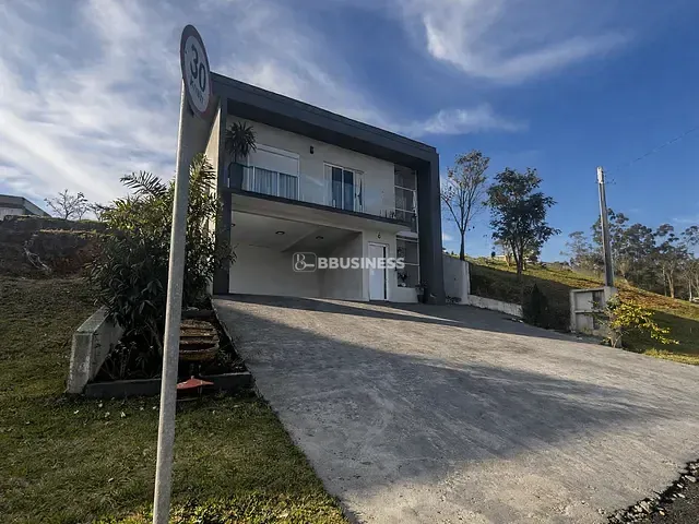 Casa com 514m² 3 quartos e 5 banheiros, à venda, no bairro San Diego em Vargem Grande Paulista