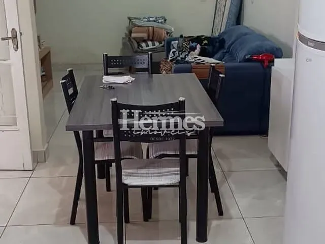 Casa com 200m² 3 quartos e 2 banheiros, à venda, no bairro Alto de Pinheiros em Paulínia
