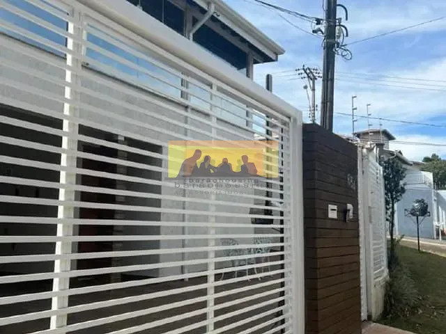 Casa com 256m² 3 quartos e 3 banheiros, à venda, no bairro Parque das Universidades em Campinas