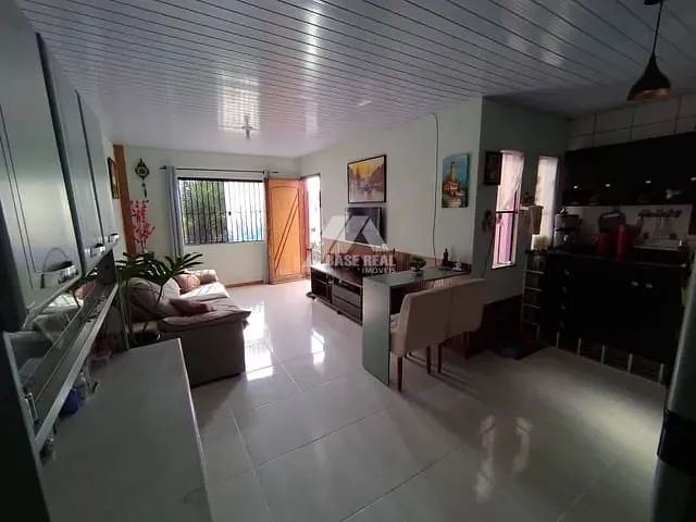 Casa com 216m² 3 quartos e 1 banheiro, à venda, no bairro Vila Bela em Guarapuava
