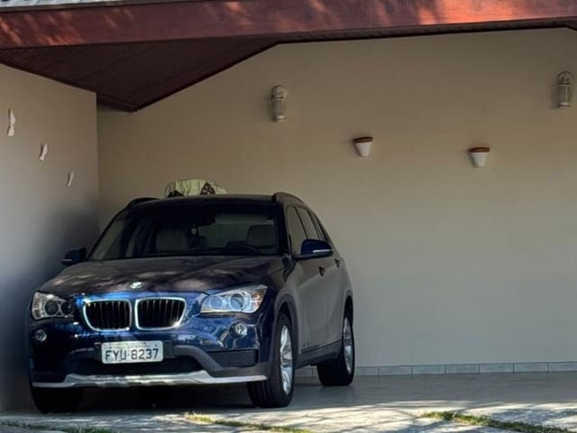 Casa com 250m² 5 quartos e 2 banheiros, à venda, no bairro Urbanova em São José dos Campos