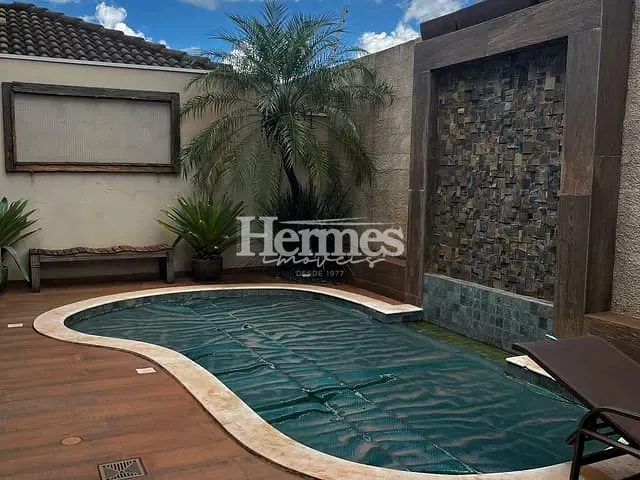 Casa com 300m² 3 quartos e 5 banheiros, à venda, no bairro Betel em Paulínia