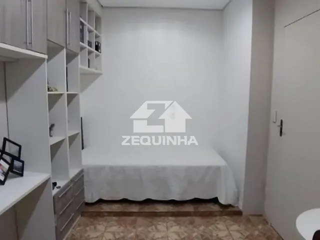 Casa com 125m² 3 quartos e 2 banheiros, à venda, no bairro Jaguaribe em Osasco