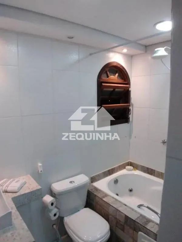 Casa, 3 quartos, 237 m² - Foto 3