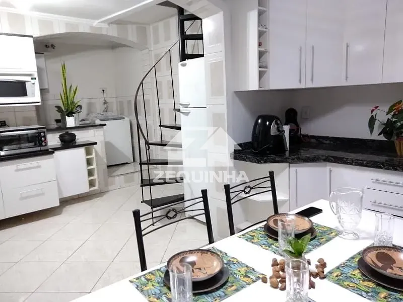 Casa, 3 quartos, 237 m² - Foto 20