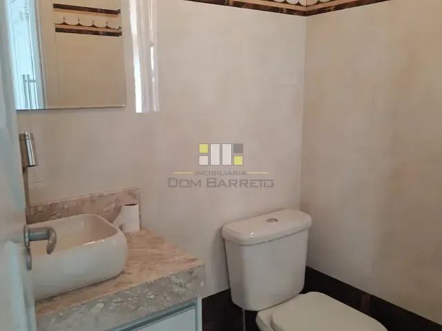 Casa com 350m², à venda, no bairro Jardim Residencial Parque da Floresta em Sumaré