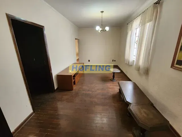 Casa com 978m² 3 quartos e 3 banheiros, à venda, no bairro Centro em Rio Claro
