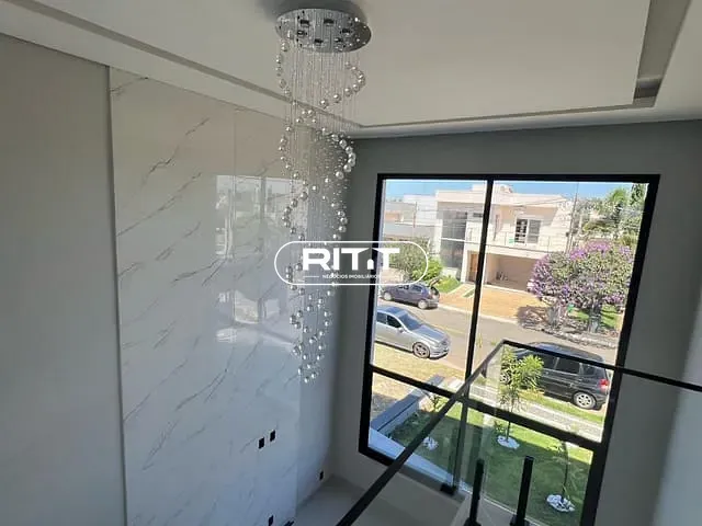 Casa com 260m² 3 quartos e 2 banheiros, à venda, no bairro Jardim Golden Park Residence em Hortolândia