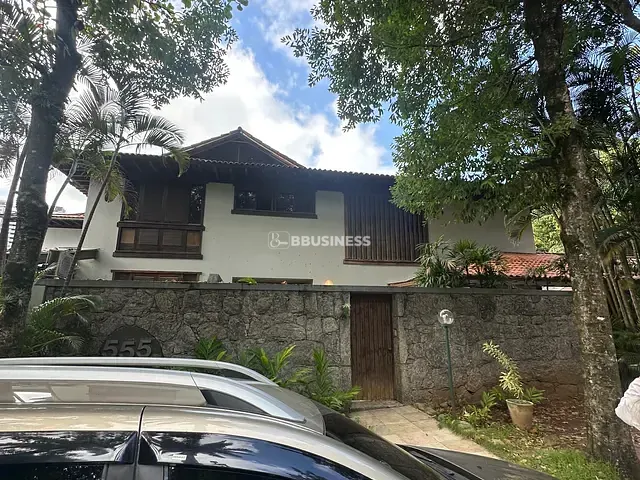 Casa 4 quartos e 6 banheiros, à venda, no bairro Barra da Tijuca em Rio de Janeiro