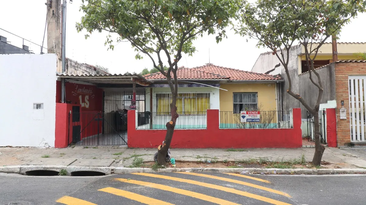 Casa para venda em Parque Peruche com 4 quartos, 197m²