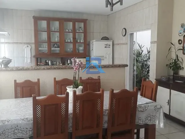 Casa com 420m² 5 quartos e 4 banheiros, à venda, no bairro Nova Itatiba em Itatiba