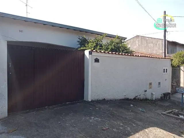 Casa com 250m² 3 quartos e 2 banheiros, à venda ou para alugar, no bairro Parque São Jorge em Campinas