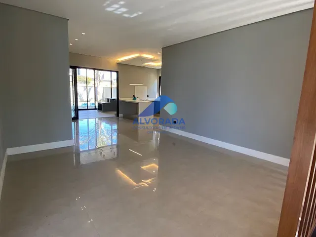Casa com 480m² 3 quartos e 2 banheiros, à venda, no bairro Condomínio Residencial Alphaville II em São José dos Campos