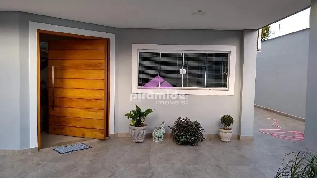 Casa, 3 quartos, 361 m² - Foto 2