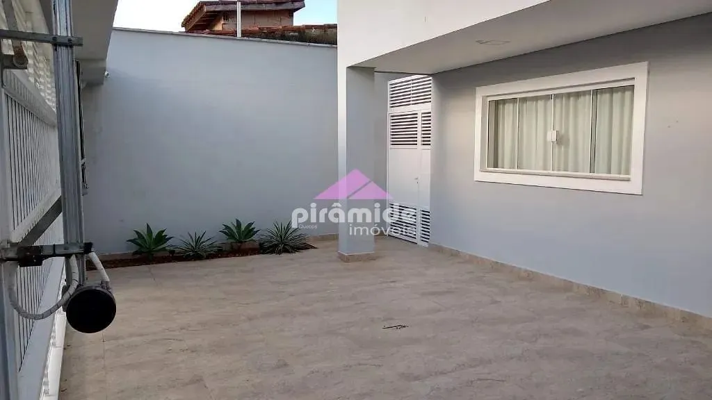 Casa, 3 quartos, 361 m² - Foto 3