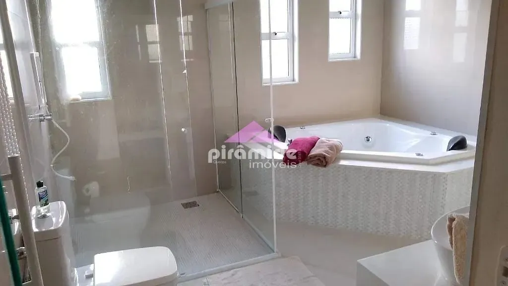 Casa, 3 quartos, 361 m² - Foto 34