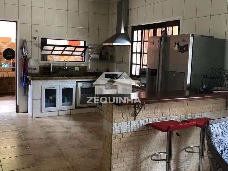 Casa, 3 quartos, 450 m² - Foto 4