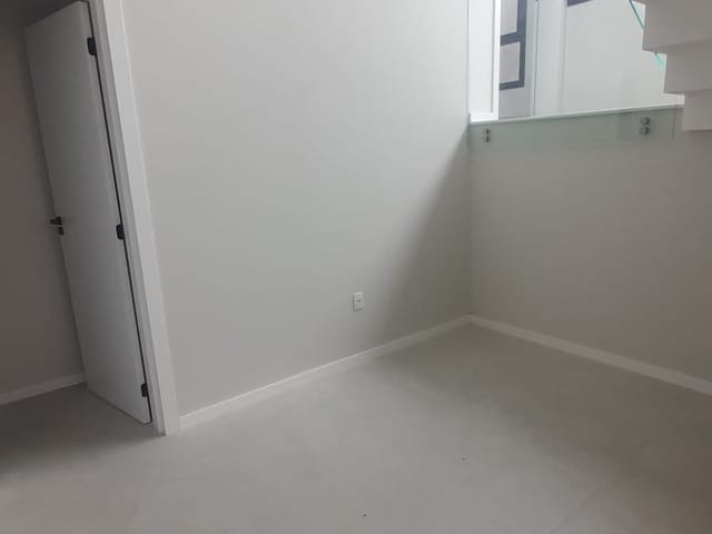 Casa com 330m² 3 quartos e 4 banheiros, à venda, no bairro Terras Alpha - Urbanova em São José dos Campos