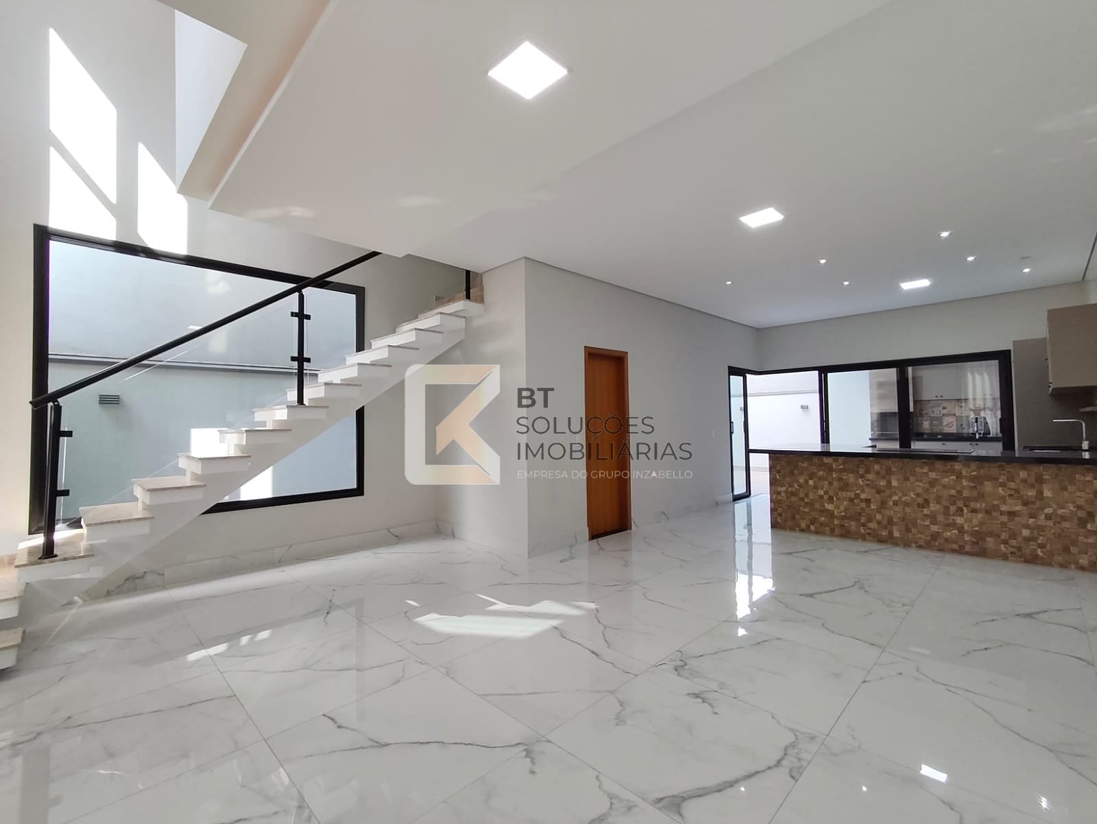 Casa, 3 quartos, 162 m² - Foto 4