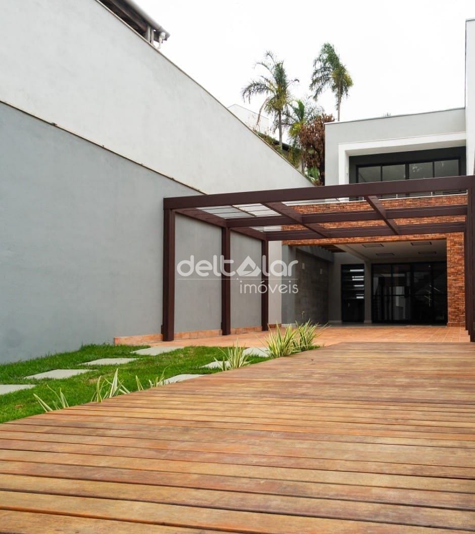 Casa, 4 quartos, 185 m² - Foto 1