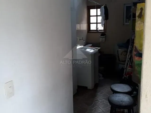 Casa com 245m² 2 quartos e 1 banheiro, à venda, no bairro Vila Mercedes em Mauá