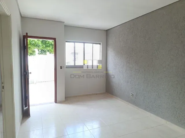 Casa com 300m², à venda, no bairro Vila Santana em Sumaré