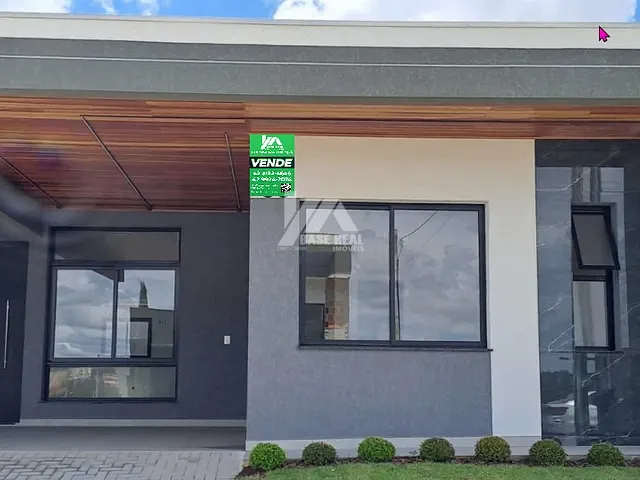 Casa com 200m² 3 quartos e 2 banheiros, à venda, no bairro Contorno em Ponta Grossa