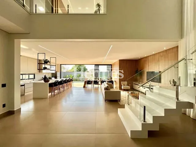 Casa com 390m² 3 quartos e 5 banheiros, à venda, no bairro Jardim América em Paulínia