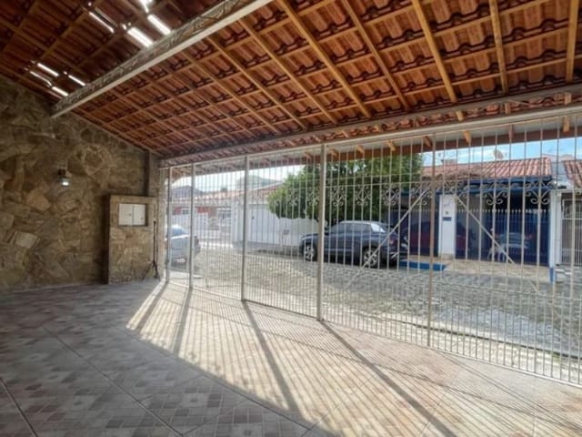 Foto do Casa - Casa com 3 dormitórios à venda, 160 m² por R$ 364.000,00 - Parque Itamarati - Jacareí/SP | INDEPENDENCE NEGOCIOS IMOBILIARIOS LTDA