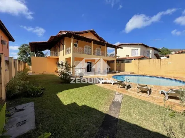 Casa com 1000m² 4 quartos e 5 banheiros, à venda, no bairro Nova Higienópolis em Jandira