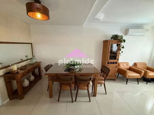Casa com 150m² 3 quartos e 2 banheiros, à venda, no bairro Urbanova em São José Dos Campos