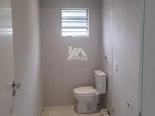 Casa para alugar, no bairro Orfãs em Ponta Grossa