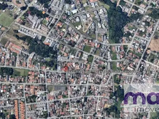 Casa à venda, no bairro Santa Felicidade em Curitiba
