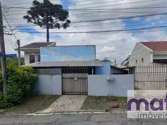 Casa à venda, no bairro Santa Felicidade em Curitiba