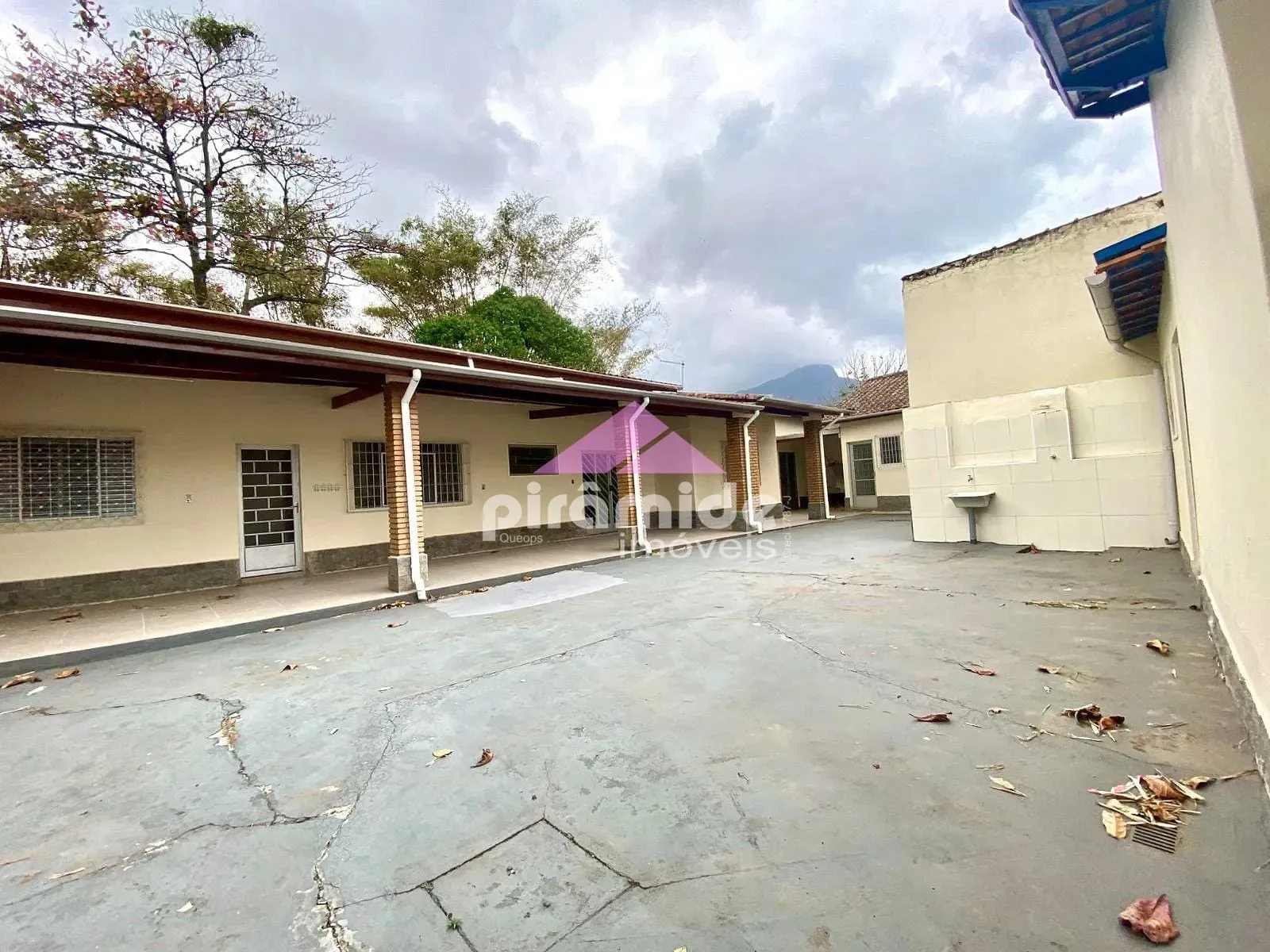 Casa, 3 quartos, 110 m² - Foto 1