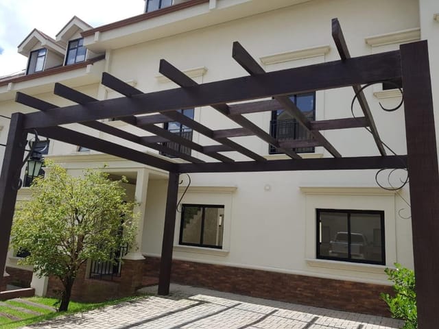 Foto do Casa - Casa com 3 dormitórios à venda, 250 m² por R$ 1.140.000,00 - Vila Esperia Ou Giglio - Atibaia/SP | ZONA LESTE IMÓVEIS