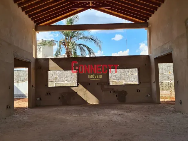 Casa com 501m² 4 quartos e 5 banheiros, à venda, no bairro City Ribeirão em Ribeirão Preto
