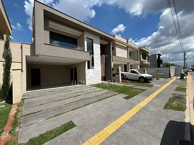 Casa com 250m² 3 quartos e 4 banheiros, à venda, no bairro Jardins Sevilha em Aparecida de Goiânia