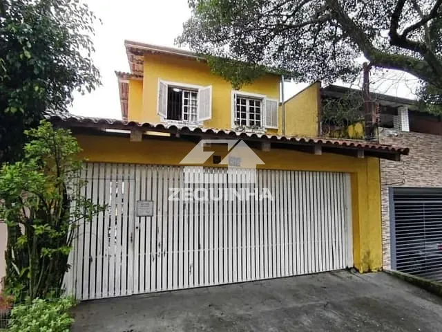 Casa com 139m² 4 quartos e 2 banheiros, à venda, no bairro Bussocaba em Osasco