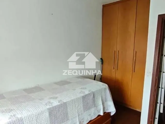 Casa com 139m² 4 quartos e 2 banheiros, à venda, no bairro Bussocaba em Osasco