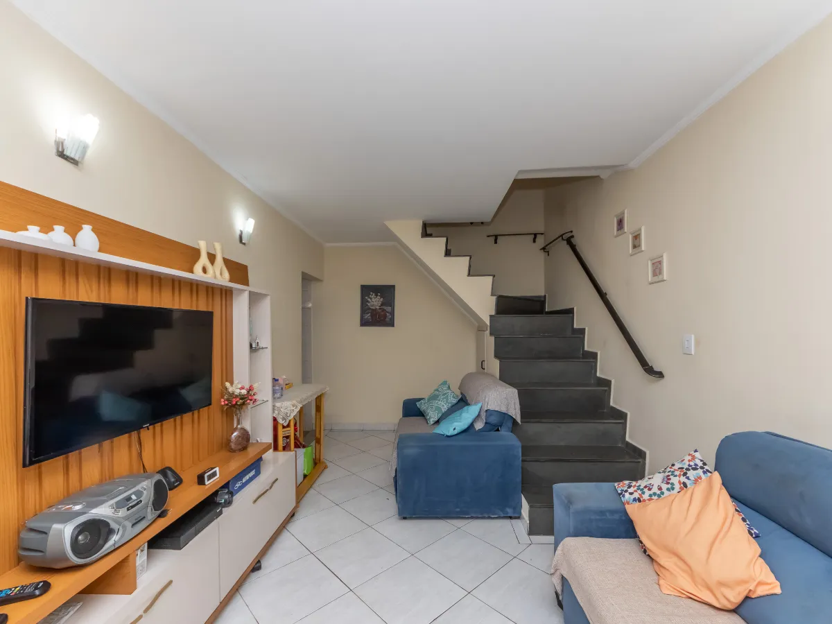 Casa para venda em Jardim Santa Mônica com 3 quartos, 188m²