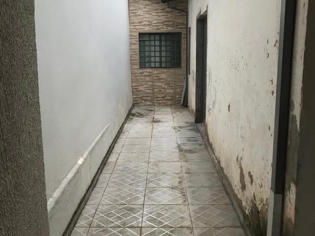 Casa com 144m² 2 quartos e 1 banheiro, à venda, no bairro Jardim Ana Rosa em Taubaté