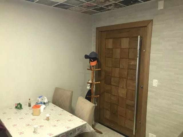 Casa com 200m² 3 quartos e 1 banheiro, à venda, no bairro Presidente Altino em Osasco
