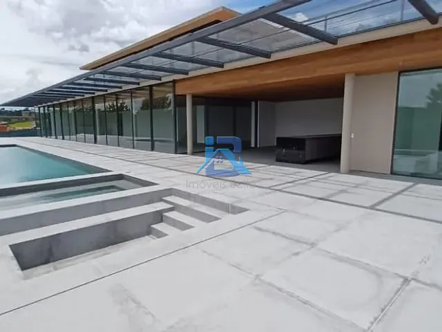 Casa com 3341m² 6 quartos e 2 banheiros, à venda, no bairro Condomínio Quinta da Baroneza em Bragança Paulista
