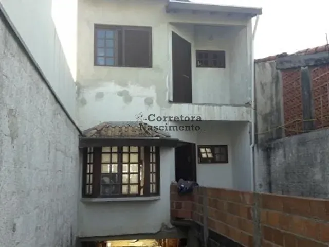 Casa com 175m² 3 quartos e 3 banheiros, à venda, no bairro Parque Santo Antônio em Jacareí