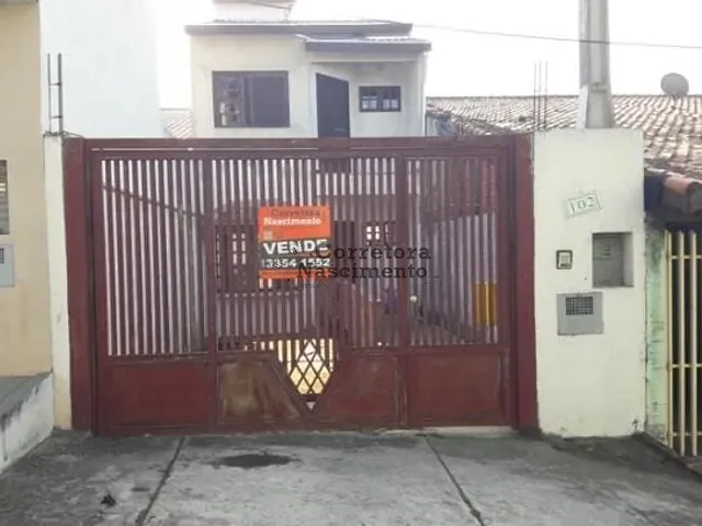 Casa com 175m² 3 quartos e 3 banheiros, à venda, no bairro Parque Santo Antônio em Jacareí